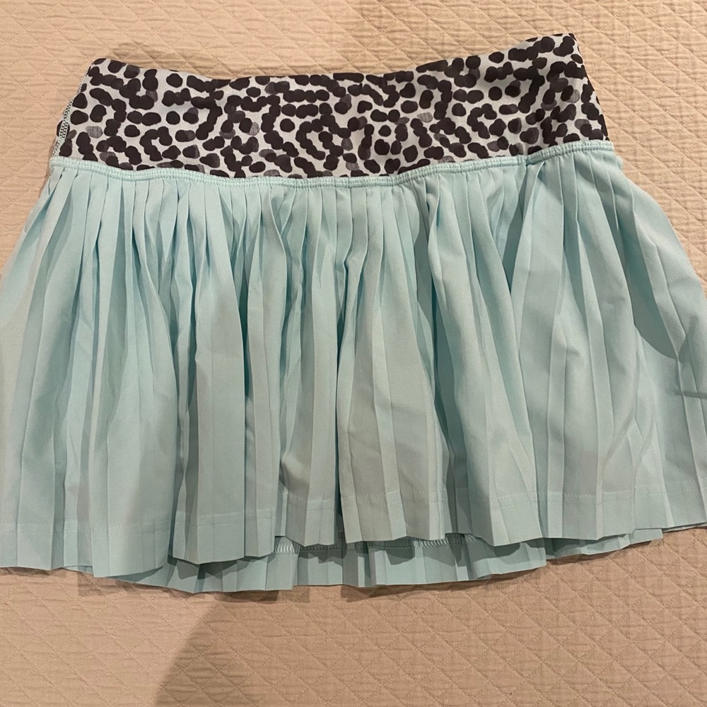 Lululemon light blue pleated skort size 2